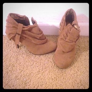 3inch slouchy ankle booties