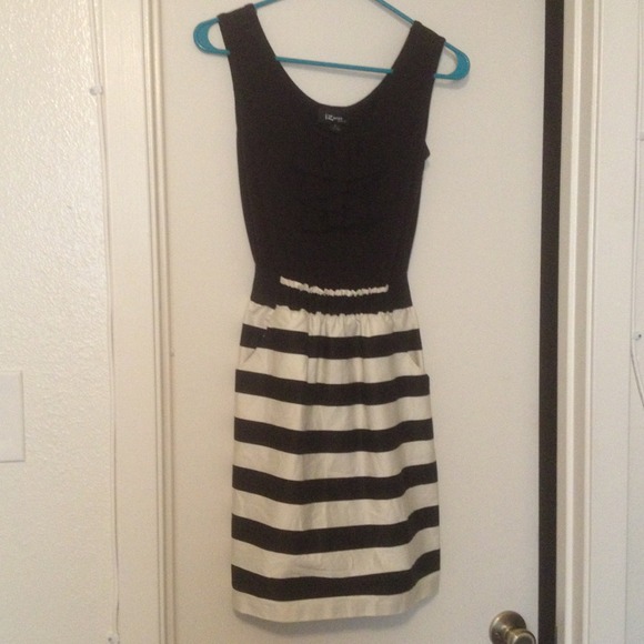 IZ Byer dress size small