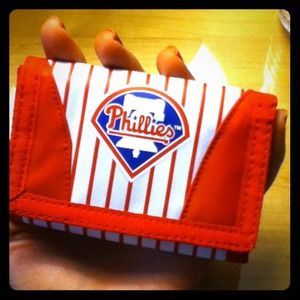 Phillies wallet