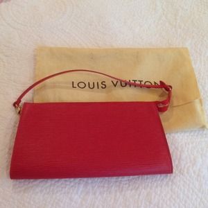 💯 Authentic Louis Vuitton Red Epi Leather Purse