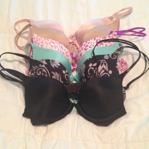 6 vs bras for @toberstar