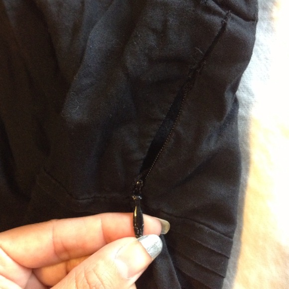 🔴 Kenneth Cole black top - Picture 3 of 4