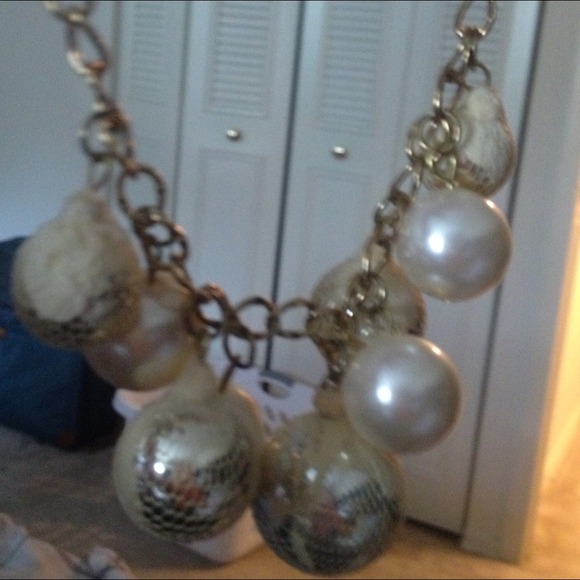 💛 GOLD NECKLACE 💛 - Picture 4 of 4