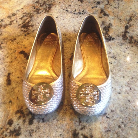 !!!!SOLD!!!! Host Pick* Authentic Tory Burch Flats - Picture 2 of 3