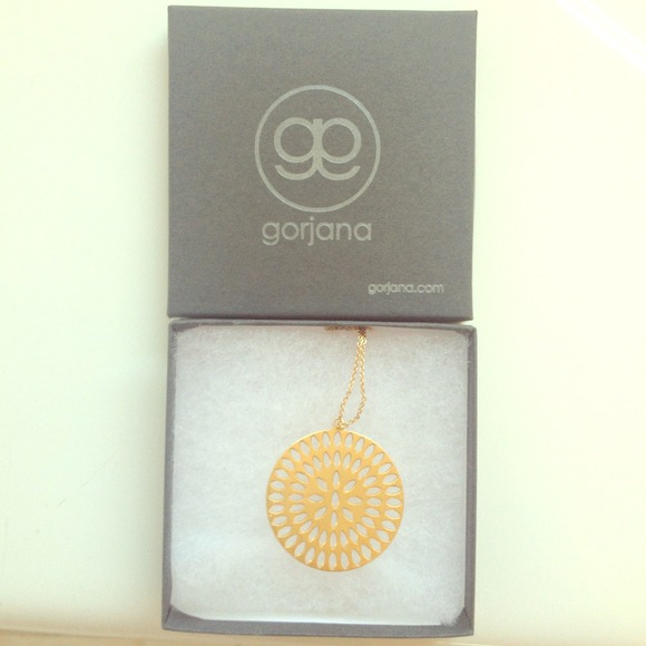 Gorjana Jewelry - ✨Host pick!✨ Gorjana sunburst 18k plated pendant