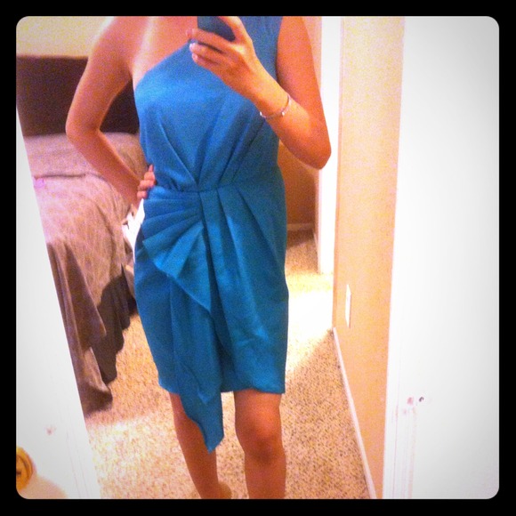 BCBGeneration Dress size 0 NWT