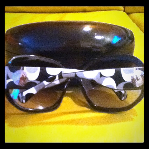 Coach sunglasses ! Excellent condition
