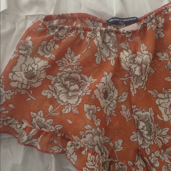 💕SOLD💕 Orange Floral Vodi Shorts - Picture 2 of 2