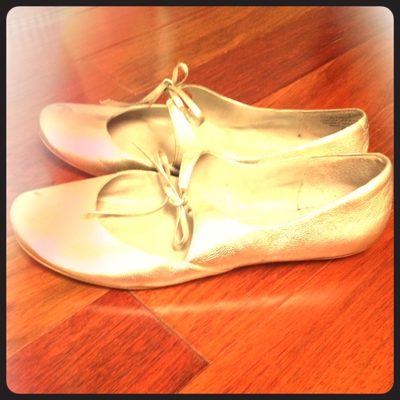 Nine West ballet flats
