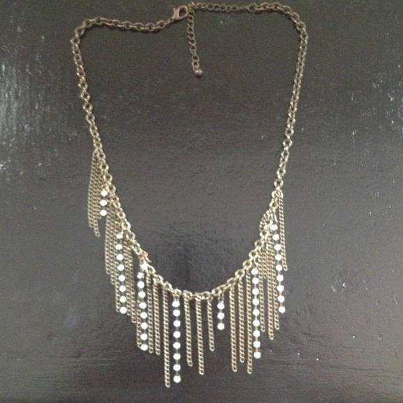 Gold chain & faux diamond necklace