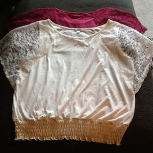 ❌Sold❌White lace top