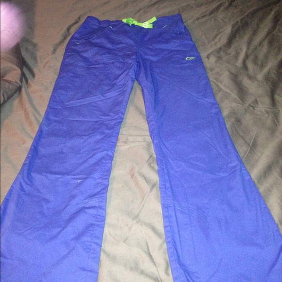 Iguana Med blue scrub pants
