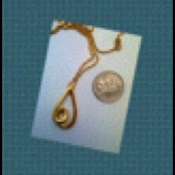 Vintage Trifari- wound heart pendant w/chain - Picture 2 of 3