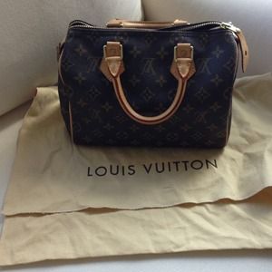 Authentic Louis Vuitton Speedy 25