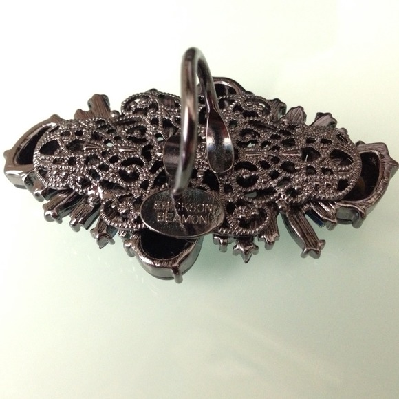 💎 New In Box - Erickson Beamon ring - 💎 - Picture 3 of 4