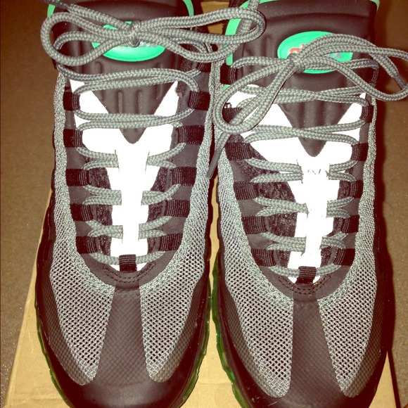 ❌❌SOLD❌❌❌Air Max - Picture 1 of 4