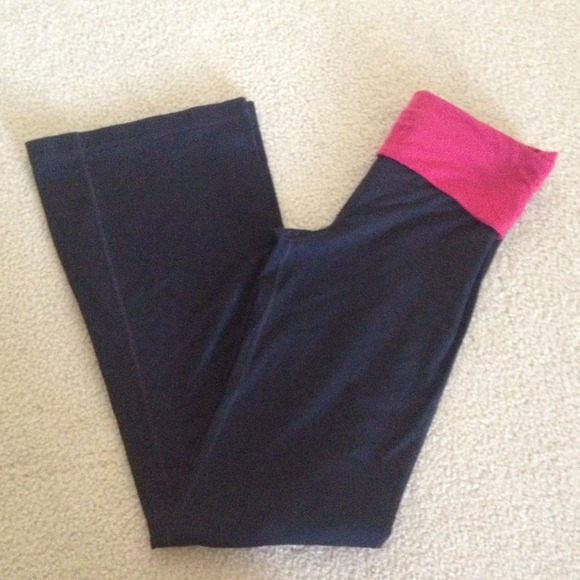 SOLD 🔴Calvin Klein workout pants 💕
