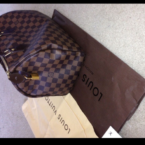 Authentic Louis Vuitton Ebene Damier Speedy 30👜👜