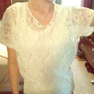 NEW White Kenar fashion lace top w/ zipper back