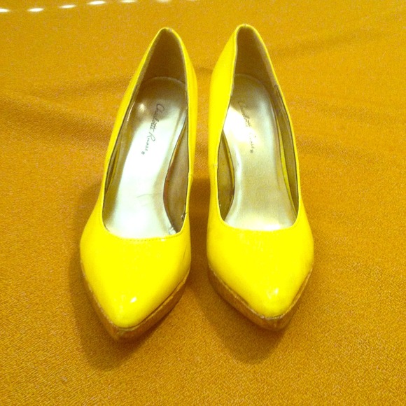 Charlotte Russe Shoes - Patent yellow pumps!