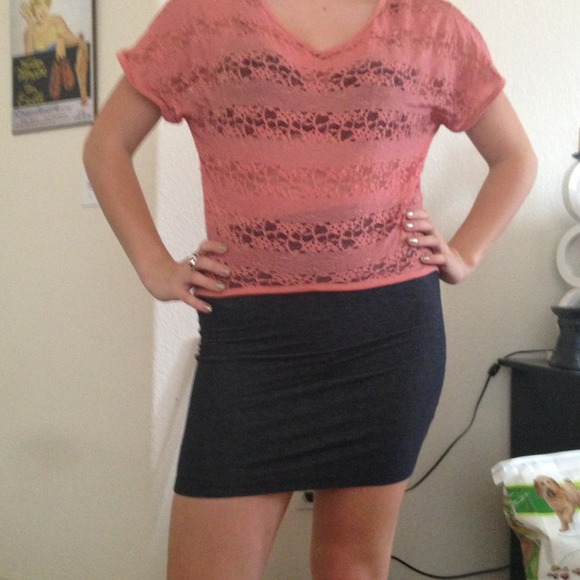Gray pencil skirt