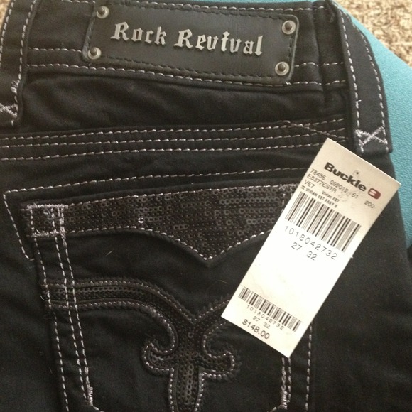 ❌SOLD❌Black Rock Revival jeans - Picture 2 of 4