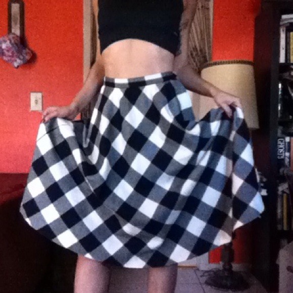 🔴SOLD in bundle  Vintage plaid skirt ❤❤❤ - Picture 3 of 4