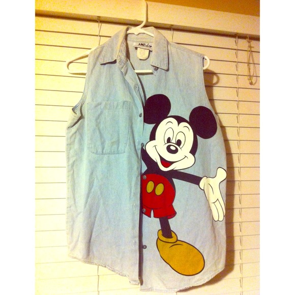 Mickey Mouse Button Up