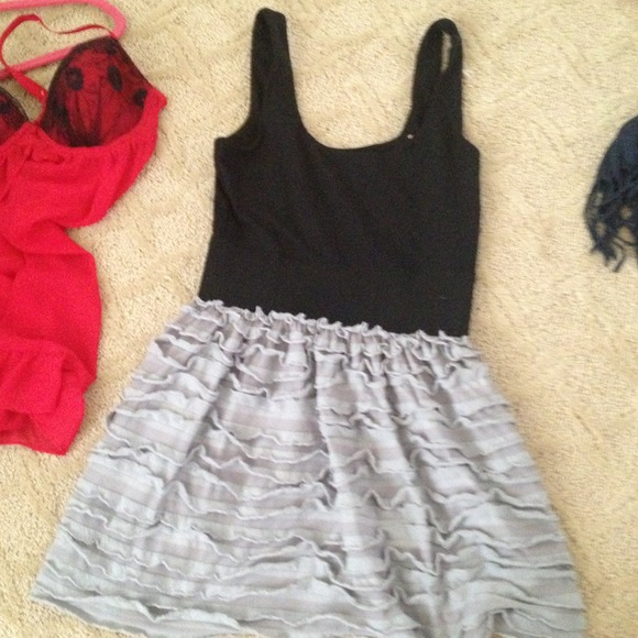 Miley Cyrus ruffle dress