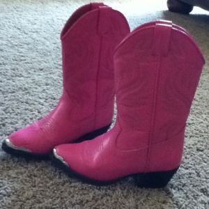 SOLD☀☀Size 12 child pink boot
