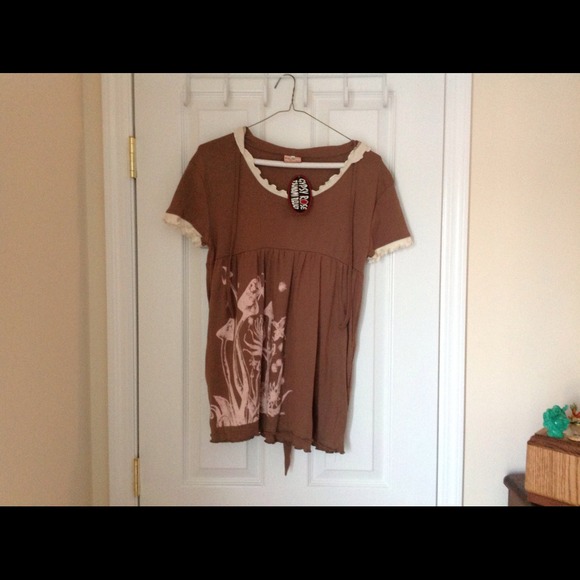 Gypsy Rose Shirt with hood, tie's around back