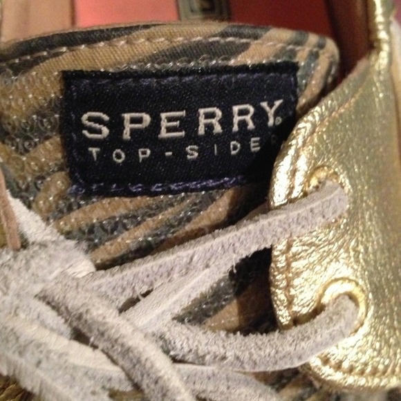 Sperry's! - Picture 2 of 2
