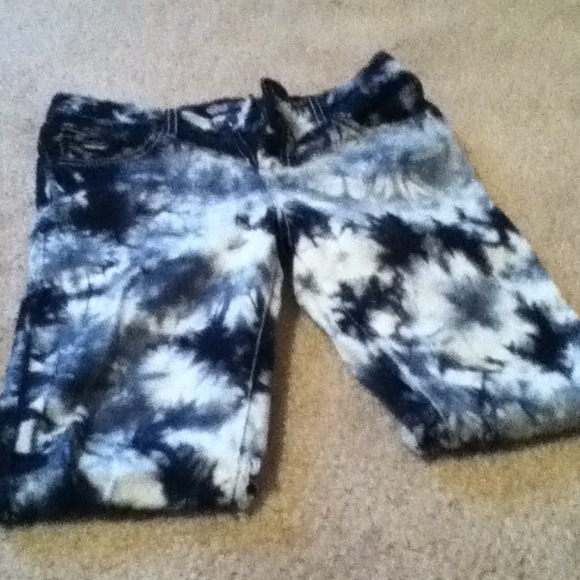 Splattered jeans