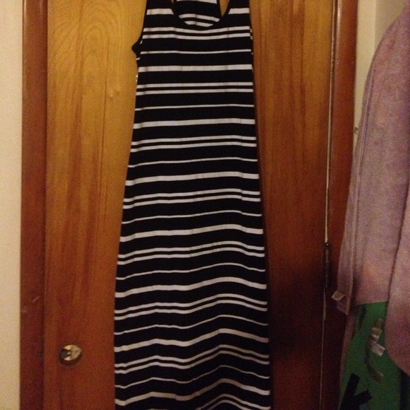 Maxi dress - Picture 2 of 2