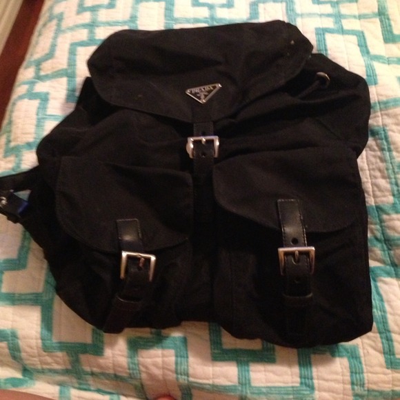 ❤❤💯Authentic prada backpack❤❤ - Picture 3 of 3