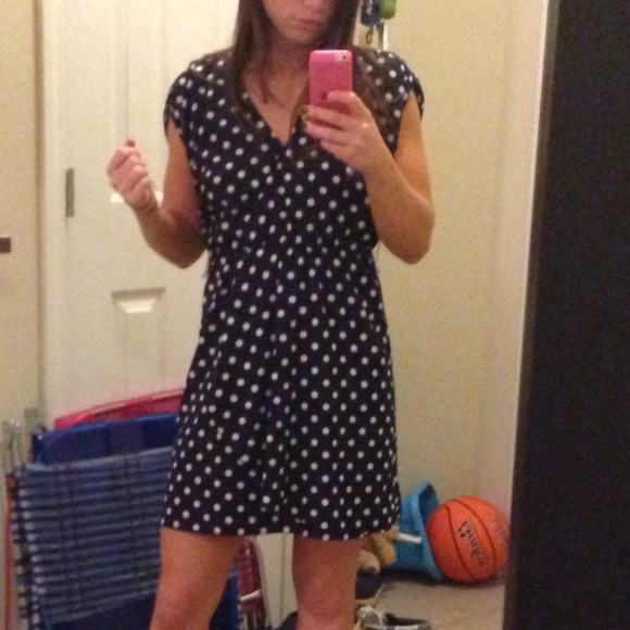 🚫Sold🚫Navy blue polka dot dress