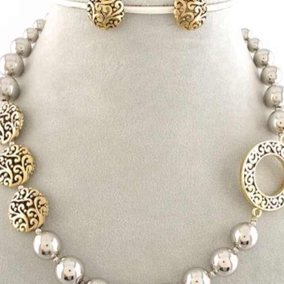 New necklace and earring set