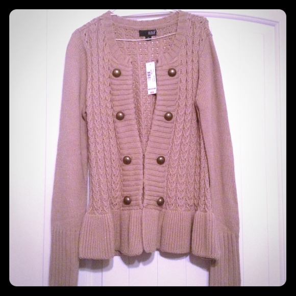 SOLD IN BUNDLE! Tan knit sweater jacket military