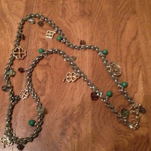 Green 4 leaf clover necklace