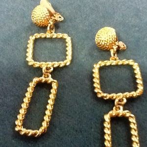 Twisted Rope Matte Gold Tiered Drop Earrings