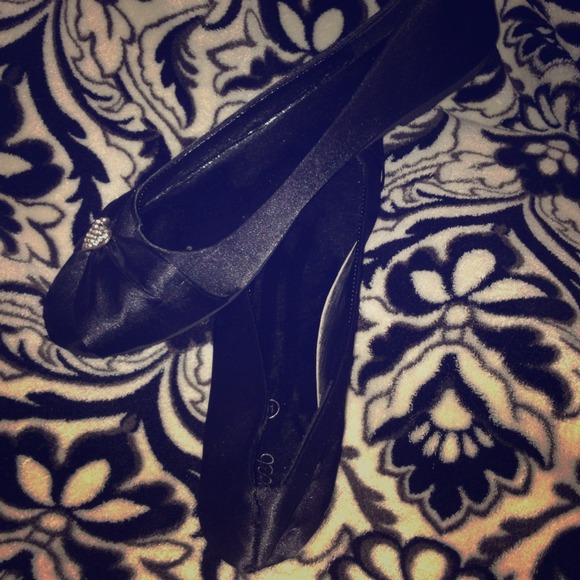 DEB FLATS