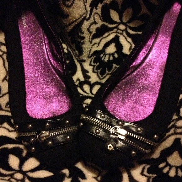 🚫SOLD IN BUNDLE🚫Zippered Formal Flats!
