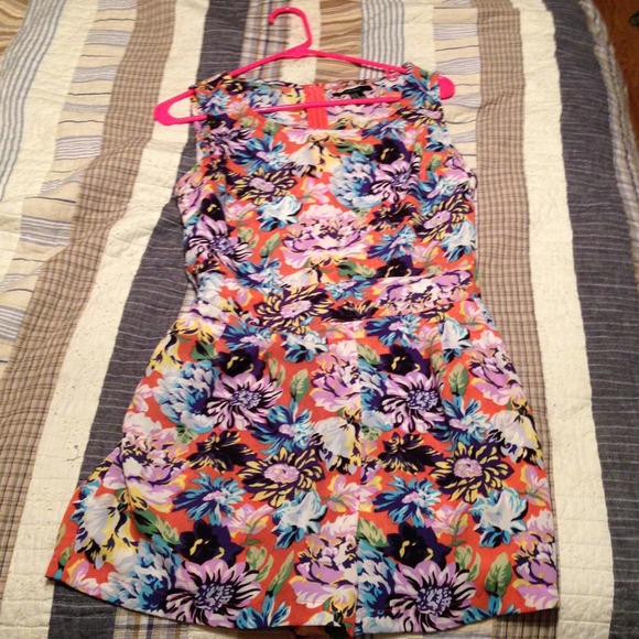 Floral Roper from Forever21 - Picture 3 of 3