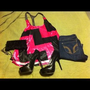 Cute flowy black and hot pink tank