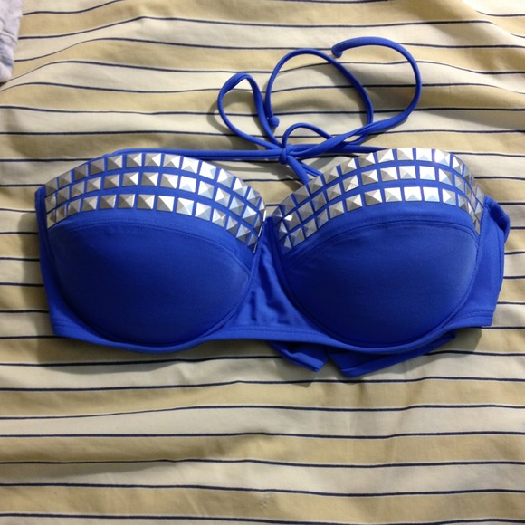 Studded push up bikini top