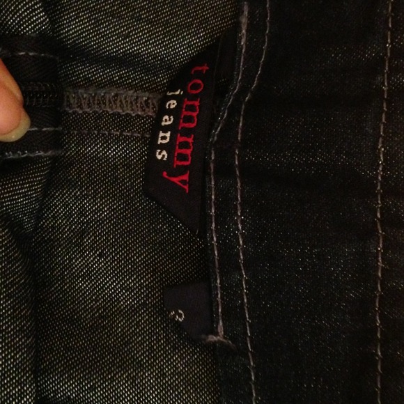 Vintage Tommy Hilfiger Shorts - Picture 3 of 4