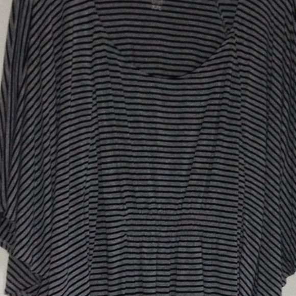 Top🎀bundle🎀❌SOLD❌ - Picture 4 of 4