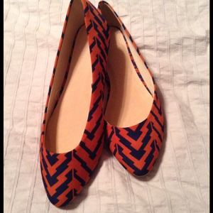 Forever 21 chevron flats 8