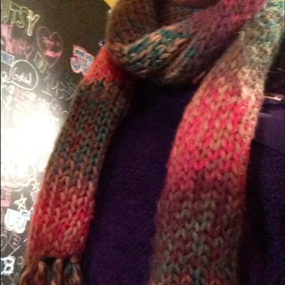 Forever 21 knit scarf