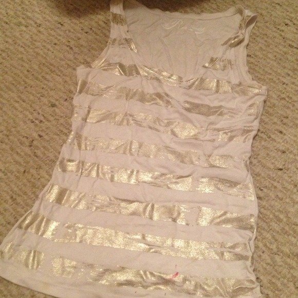 Tank - Picture 3 of 3